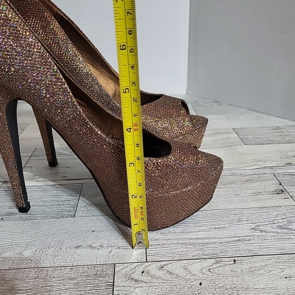 Forever 21 Burnished‎ Gold Glitter Platform Heels Size 7 Open Toe 5.5" Heel - Picture 13 of 13